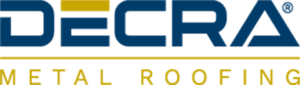 Logo "DECRA Metal Roofing" su sfondo trasparente.